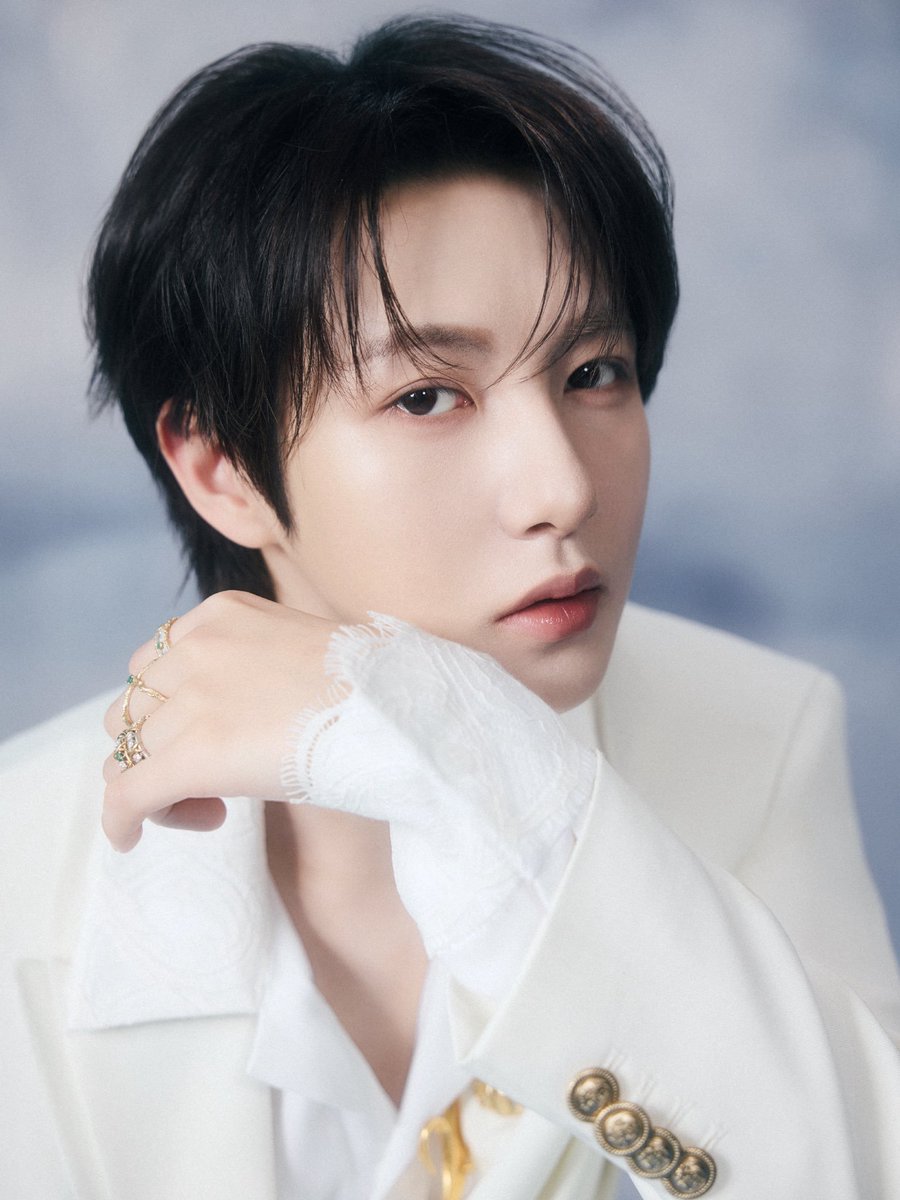 yourren_'s tweet photo. Semuaaaa Renjun harusss dirayakannn 😻🤏🏻

So here we are, Giveaway 2 Mini Keychain buat ikutan celebrate Renjun’s moment💛

Rules:
ʚɞ Reply 
RENJUN SHINES HIT 2026 STAGE
#黄仁俊on打歌2026
ʚɞ yang sayang renjun (I'll check)

⏰ End 3 Okt 2026 - 03.23 WIB

Good luckkk Renfs! 🍀😉 https://t.co/wodWT81L01