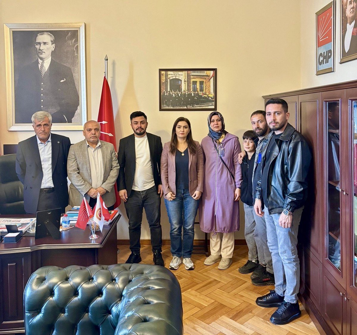 SEVDAERDAN's tweet photo. TCK 158 IBAN Mağdurları Platformu üyeleriyle Meclis’te bir araya geldik.

12’nci Yargı Paketi kapsamında yapılan düzenleme, yaşanan mağduriyetleri bütünüyle gidermiyor.

��nsanların hayatını doğrudan etkileyen bu sorun, yarım bırakılmamalı. Mağduriyetleri ortadan kaldıracak, adaleti ve hakkaniyeti esas alacak yeni bir düzenlemeye ihtiyaç var.

Konunun takipçisi olacağız.
#AyrımsızAdaletİstiyoruz
#TCK158EkonomikSuçaEkonomikCeza
