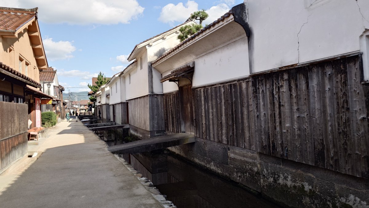 SYOMALITH_2143's tweet photo. 中四国地方全県制覇の旅in鳥取！
スペインにも行った(気分になった)し砂丘も初めて歩いた！
倉吉も市内に行くのは実は初めて笑
まだ周れる場所はあるけどまたいつか笑

さて、残るは高知のみ！
これから始まる過密スケの中で完走なるか？ https://t.co/RekAosdlVl