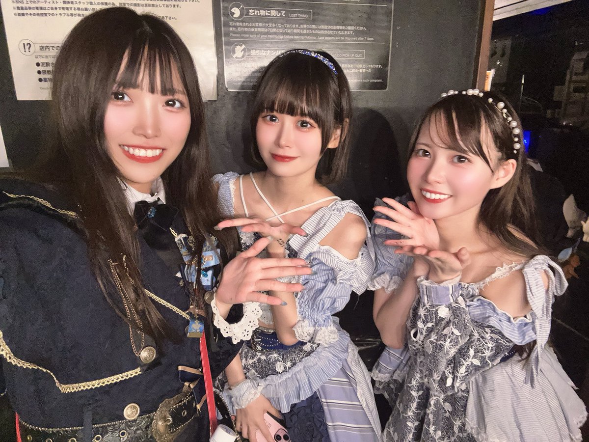 tenten_ramune's tweet photo. 昨日は #瞬景 ありがとうございました🫧

最近テンテンの中で話題のTohkeiさんの主催、呼んでいただけて嬉しかったです( *´꒳`*)

ライブ素敵だなと思った茉恋さんとりみさんとお写真撮ってもらいました📸♡
10日の十竜門にも出演していただくのも今から楽しみ✨️
これからもよろしくお願いします🫶 https://t.co/JIck150j61
