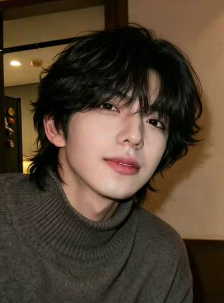 ShuYuanMY's tweet photo. Please god, no bad days in October, only good ones for our little one 🙏❤️

#淑元 #shuyuan 
#yuyuan #shuyuanmy

ShuYuan is incredibly, stunningly handsome❤️ https://t.co/FQ0GRxJ8tZ