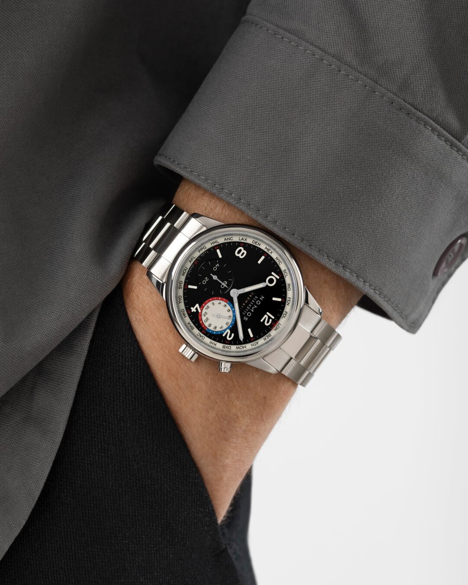 nomosglashuette's tweet photo. For wherever life takes you: Club Sport neomatik #Worldtimer dark. The black dial and slender profile make this #toolwatch a reliable companion for a wide range of occasions. Powered by the automatic caliber DUW 3202, it keeps track of 24 time zones. 

https://t.co/qOchHDu81w https://t.co/pWBYVZxuLb