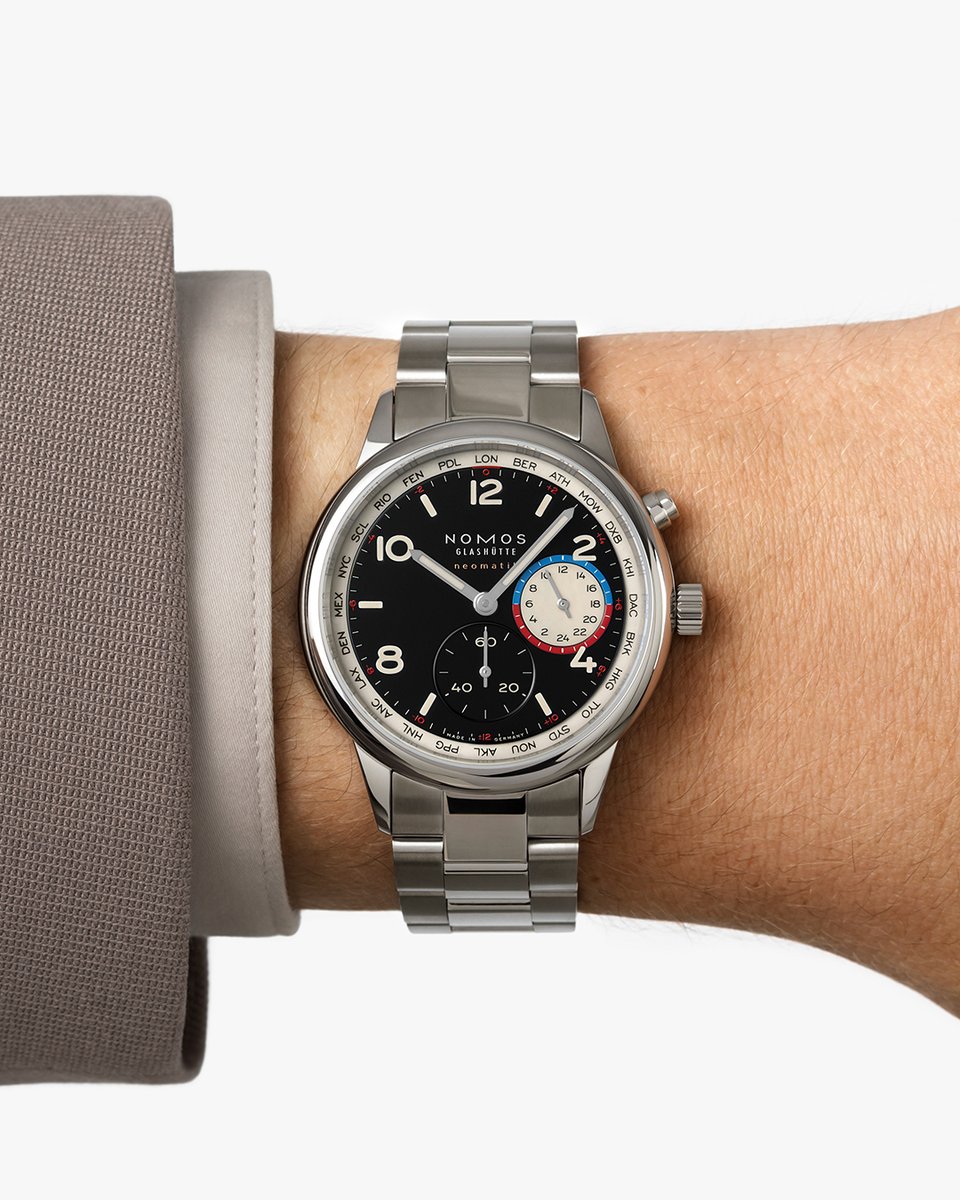 nomosglashuette's tweet photo. For wherever life takes you: Club Sport neomatik #Worldtimer dark. The black dial and slender profile make this #toolwatch a reliable companion for a wide range of occasions. Powered by the automatic caliber DUW 3202, it keeps track of 24 time zones. 

https://t.co/qOchHDu81w https://t.co/pWBYVZxuLb