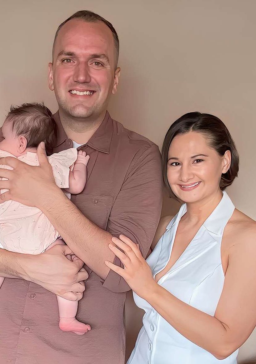 InternetH0F's tweet photo. Gypsy Rose Blanchard told TMZ she believes her ex-fiancé Ken Urker died of an apparent overdose, after an unidentified substance was found where he died

He was found dead on his 34th birthday, and his death remains under investigation https://t.co/kPp1rk514V