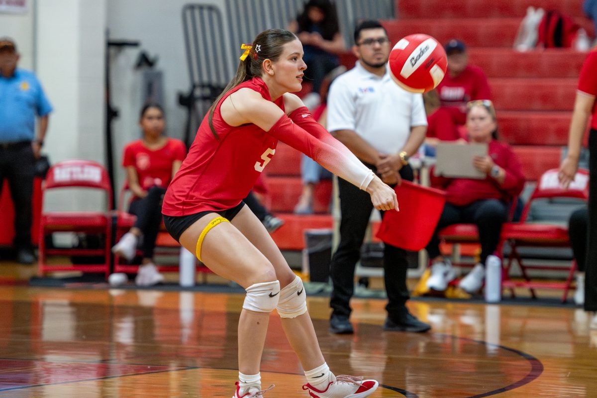 ProgressTimes's tweet photo. After missing the playoffs last year, the Sharyland Lady Rattlers volleyball team is steamrolling toward the postseason this year.

FOR STORY: Message us, Link in Bio, or ⬇️

https://t.co/4SSF92HoA9 https://t.co/hsORpQfmvx