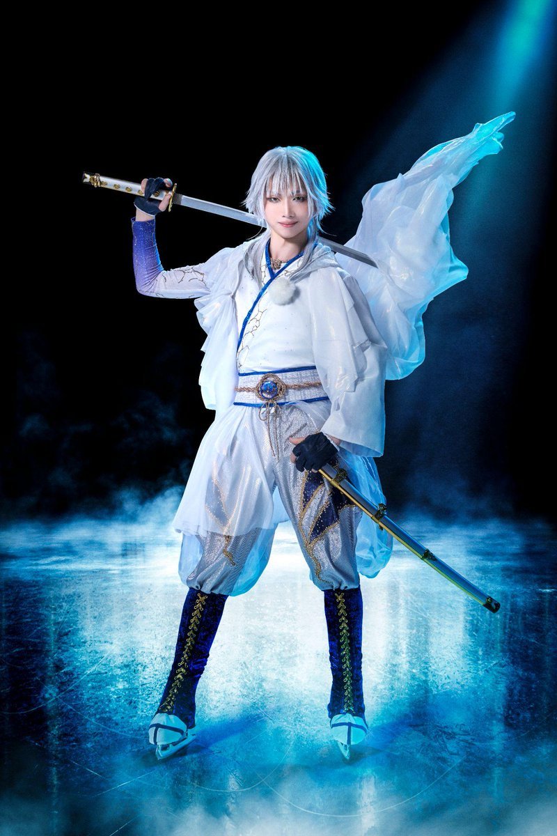 k1sk0617's tweet photo. 『刀剣乱舞 - ICE BLADE -』

遂に明日!
斉藤壮馬さんに吹き込んでいただいた魂と共に、
鶴丸国永 役で出陣させていただきます!

最高にカッコいいショーになっております。

皆様に楽しんでいただけるよう頑張りますので、宜しくお願いいたします!

#刀ブレ https://t.co/DUDYXikv9U