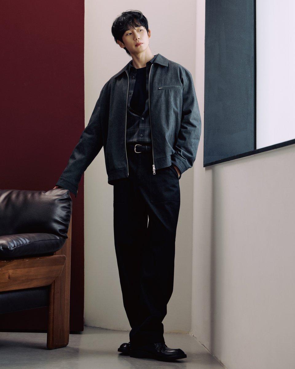 Kkorepo's tweet photo. #チョン・ヘイン、シンプルでナチュラルな秋の通勤スタイル…センスあふれるブルゾンファッション 
#チョンヘイン  
🔗https://t.co/CopNTBtqBL https://t.co/Ra136w1os6