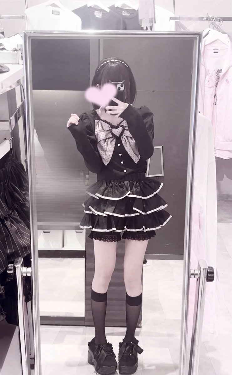 AWelbutrin's tweet photo. MagiaCharmのお洋服かわいい(ˊo̴̶̷̤ꑣo̴̶̷̤ˋ)♥ https://t.co/0rBzRi6sgX