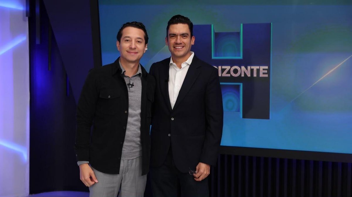 JorgeRoHe's tweet photo. 🎙️¡Gracias a @MarioMal y @heraldodemexico por la entrevista y por abrir este espacio para conversar sobre lo que viene para México!

En @AccionNacional estamos listos para 2027: con trabajo, cercanía y una visión clara para construir el México que queremos. 🇲🇽

#PatriaFamiliaYLibertad