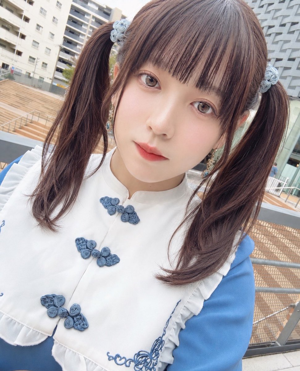 tstuusaa's tweet photo. ちゃっぴーにヘアアレンジしてもらったんだけど大正解で悔しい(去年の今頃の🤳) https://t.co/CQsJVWWLiE