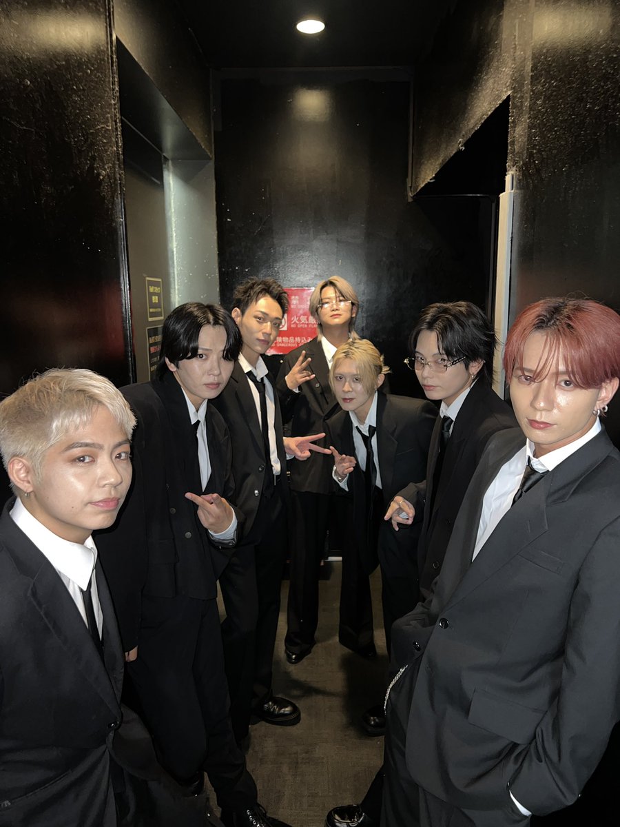 uandpiaofficial's tweet photo. 「革命前夜」
ありがとうございました！

この日、この場所、このメンバーだからこそ生まれた
一夜限りのスペシャルステージ✨

それぞれのグループが持つ色や個性、
そして会場に集まってくれたみんなの熱が重なって、
「革命前夜」でしか見ることのできない景色が生まれました🔥

普段とはひと味違うU&piaのステージ、
そして、この日限りのスペシャルコラボレーション🤝✨

ステージの上だけでは完成しない、
みんなの声や熱まで含めて作り上げた特別な時間。

同じ瞬間を一緒に過ごしてくれた皆さん、
本当にありがとうございました🙇‍♀️

またそれぞれのステージで
再会できる日を楽しみにしています。

〜Today’s Setlist〜 

M1 GOD DIVA
M2 INJANAI?
M3 Billy Billy Young
M4 Jumping
M5 Reason
M6 Pulse
M7 The Way Of
M8 Oasis

✨〜ラストフィナーレ〜✨

Y.E.L.L

━━━━━━━━━━━━━━━

📢 NEXT LIVE

明日 10.03
✨ FREE LIVE ✨

📍有明ガーデン3F みんなのテラス
📍タワーレコード渋谷店 5F イベントスペース

🎫 観覧無料

今日の余韻をそのままに、
明日はフリーライブでお会いしましょう🤝✨

━━━━━━━━━━━━━━━

🔥 10.19
The Nova project FINAL STAGE
〜Who is Nova?〜

📍パシフィコ横浜 国立大ホール

新たな物語が動き出す、その瞬間を。
ぜひ会場で見届けてください。

🎫 未来チケット ¥0
https://t.co/WFqiJaPac1

━━━━━━━━━━━━━━━

🌹 2026.12.09
U&pia 4th ONE MAN LIVE
「Garden of Eden」

📍東京国際フォーラム ホールA

47都道府県JAPAN TOUR “M-Eden”。

全国で出会った一つひとつの景色、
積み重ねてきた時間、
そしてM&iと共に歩んできたすべてを連れて、
東京国際フォーラム ホールAへ。

そのすべてが辿り着く、FINAL。

ここまでのU&piaと、
ここから始まるU&piaを、
その目で見届けてください。

🎫 一般チケット
https://t.co/GdXq32NDDT

🎟️ 未来チケット ¥0
https://t.co/NpVdvde4g8

#CCC #OHL #Uandpia #革命前夜