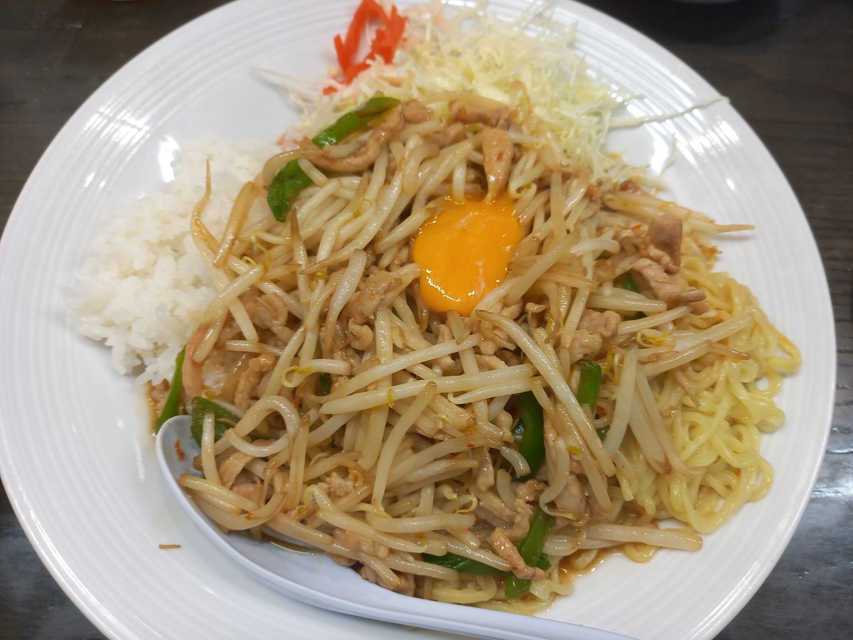 teamgaspard's tweet photo. 南京亭で夕食です https://t.co/Fg5HgHHaq1