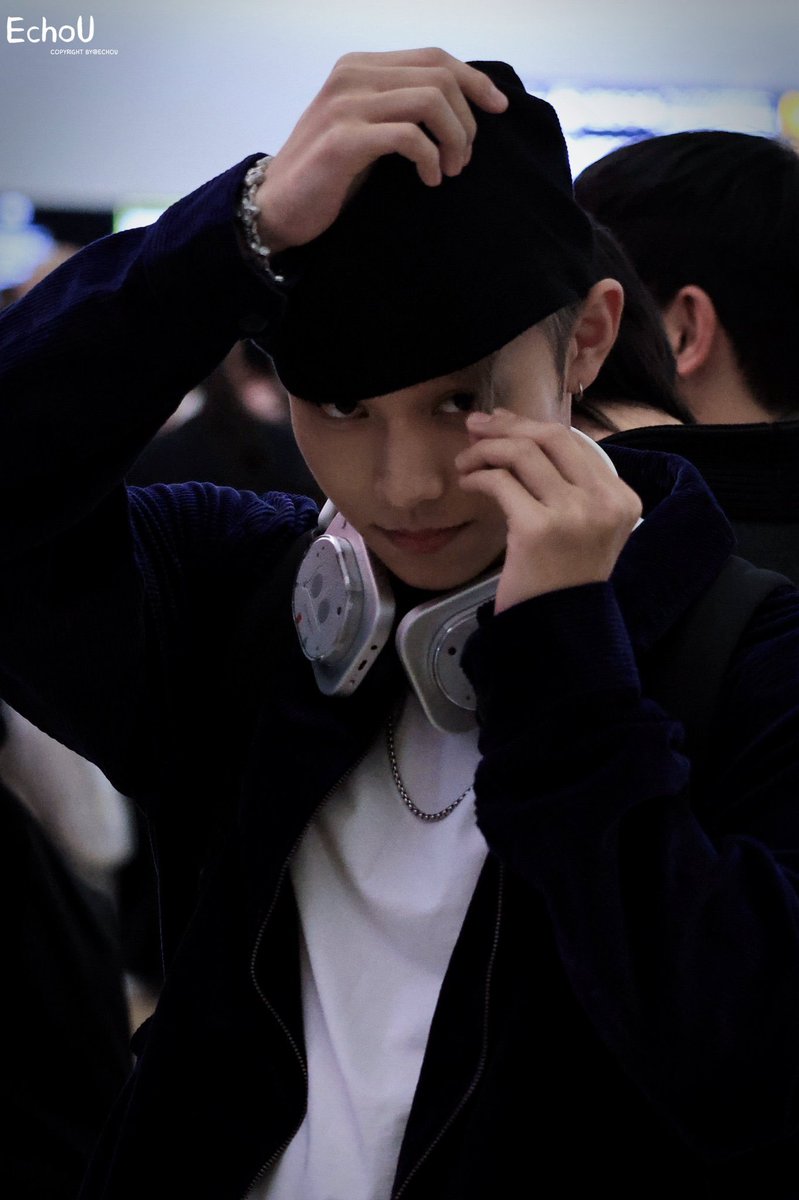 ziel0ng's tweet photo. RUL NYUL MAKINNNN MAKINNNN MATCH ANJIM GANTENG BGTTT https://t.co/UCz650t3XD