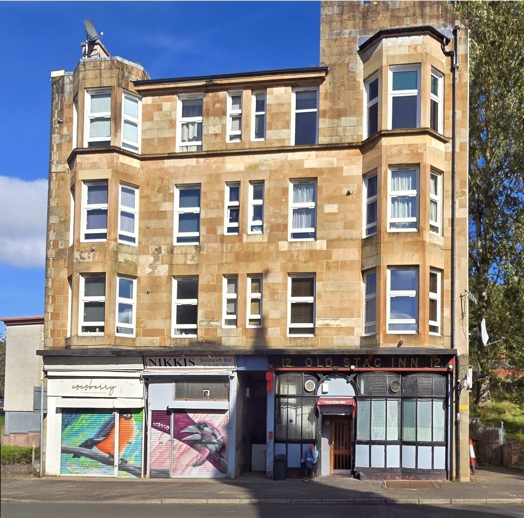 PastGlasgow's tweet photo. This week's Friday pub is the Old Stag Inn on Greenview St in Pollokshaws. First listed in the Post Office Directory of 1888-89 as the Stag Inn on what was then Pollok St, it had operated for a number of years prior to that.
#Glasgow #Fridaypub https://t.co/ayjtnaGpTF