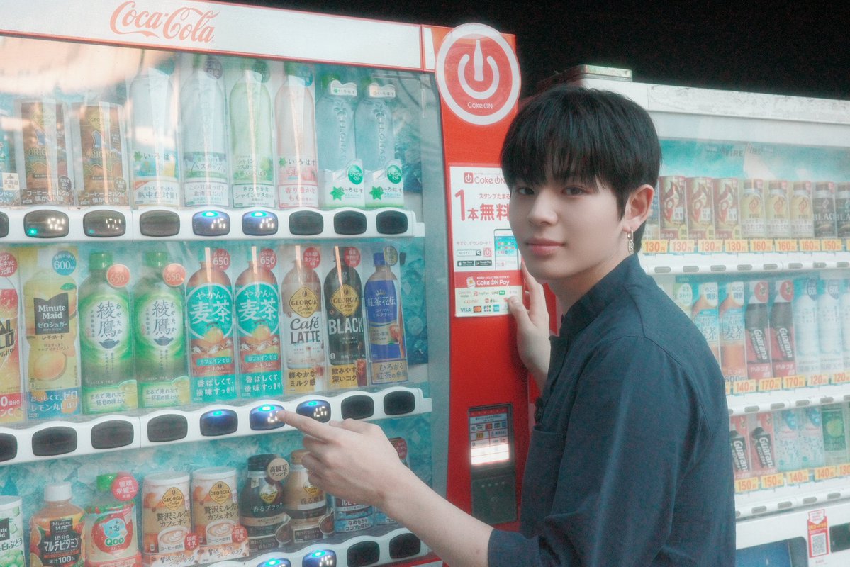 Mungcom_'s tweet photo. 이이이이잉이이 https://t.co/xoKOmjx0jP