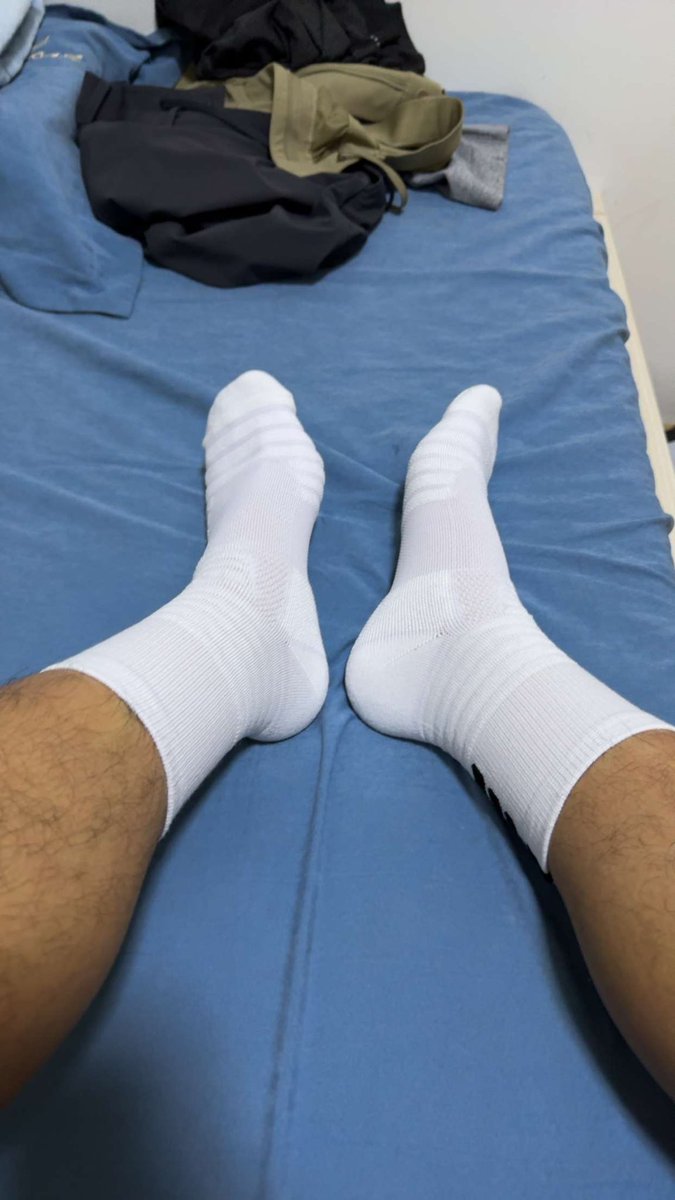 Trtsockfetish's tweet photo. Recent crews https://t.co/nAWuNzQp3L