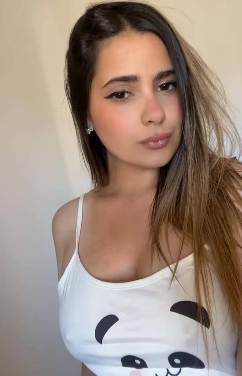 Florchubaby's tweet photo. Buen día a ponerle ganas que esta muy lindo el viernes ☀️😊 https://t.co/WpAbsJoh2Y