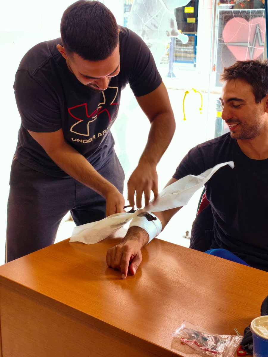 ReliveTraining's tweet photo. 🩸 STOP THE BLEED

Βιωματική εκπαίδευση με στόχο την άμεση αναγνώριση της καταστροφικής αιμορραγίας, τη σωστή επιλογή εξοπλισμού και τη μείωση του χρόνου μέχρι την αιμόσταση.

#StopTheBleed #FirstAid #HemorrhageControl #TraumaCare #EmergencyResponse https://t.co/dSZ65uvXDx