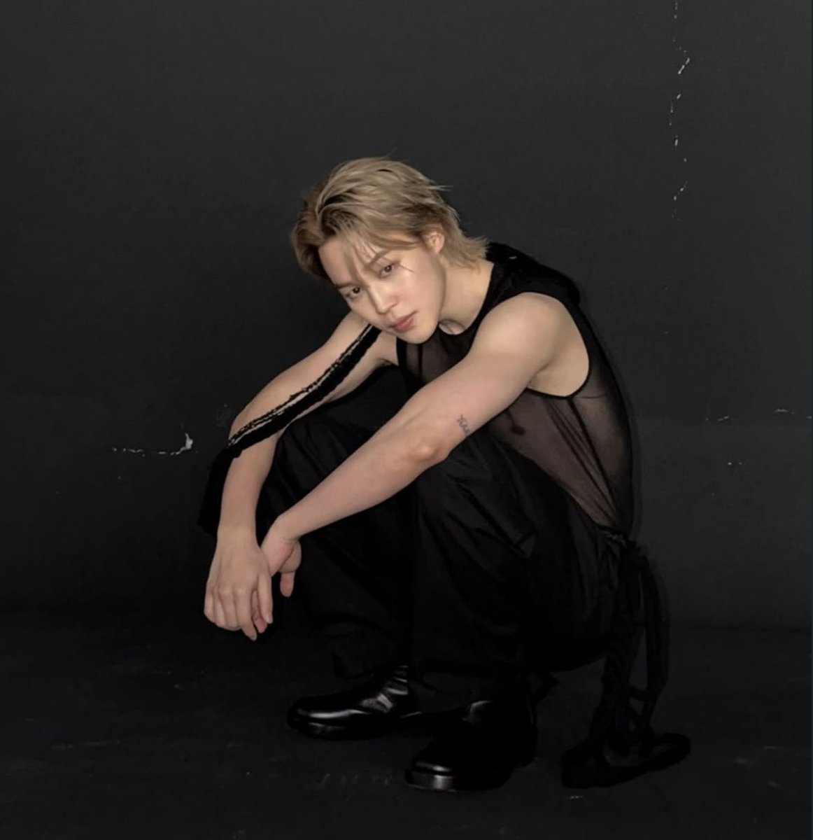 dreamijimni's tweet photo. i feel like we moved on too fast from these pics he looked insane https://t.co/kMLpwCjTnT