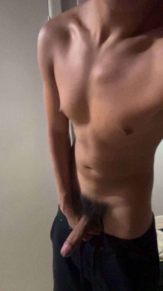 t17689326's tweet photo. #gay #latino #freaky https://t.co/y2JBGOSVPn