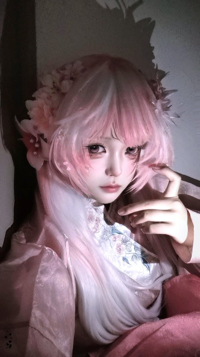 tj860921's tweet photo. 光遇樱花cos呀#光遇 https://t.co/283Lasimfm