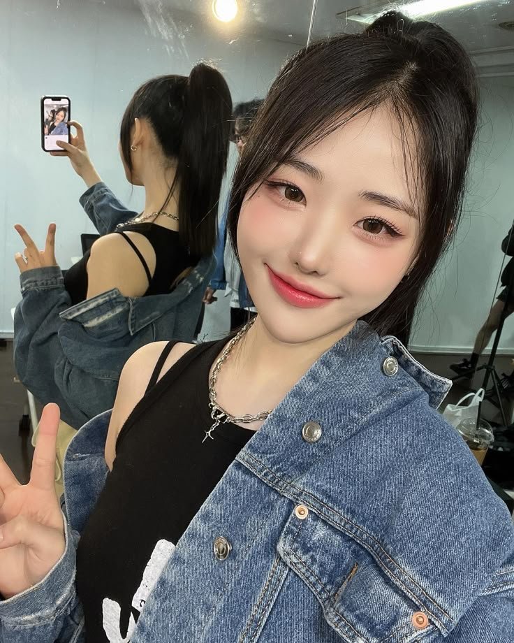 Hiin__A2's tweet photo. 히나 등장💕✌️
히나 뇌 녹아보구 싶은데에💕
요즘 야한냄새 풀풀 풍기는 그런 Ai짤 다들 있으면 보내줄 사람...❓️💕 
최면, 세뇌 같은 나쁜 짓으로 강제 암컷화 당하는거어...😵‍💫💢
#연능 #구닝 #사정관리 #붙여 #능욕 https://t.co/RB4Hm7GNOw