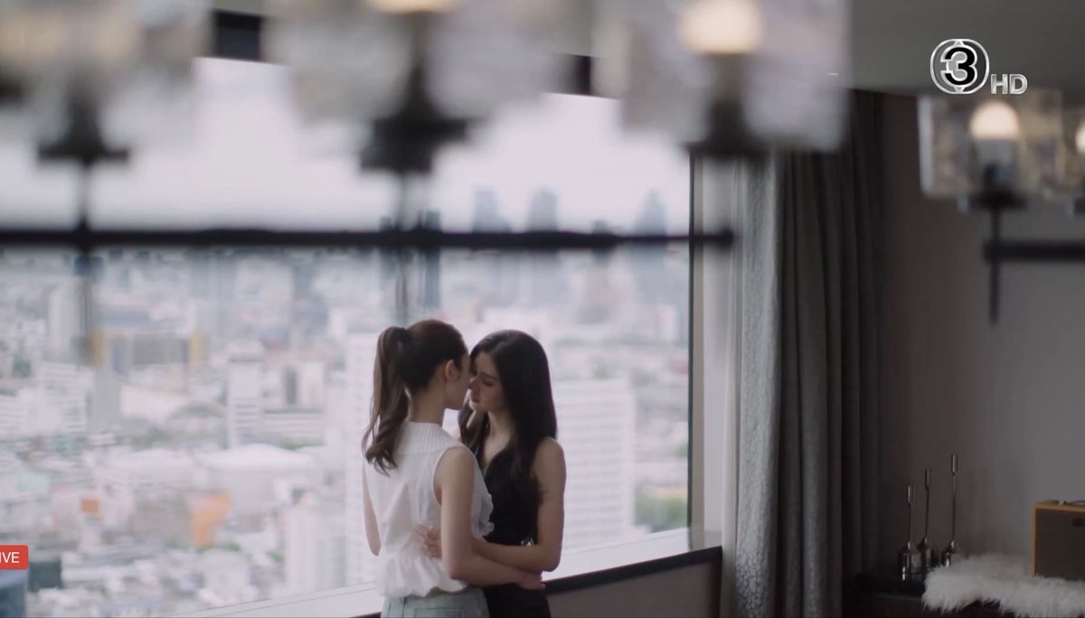 miunatshaa's tweet photo. อยากอยู่กับ“ภีม”ทั้งคืนเลย

LENAMIU PLS LOVE EP4
#PlsLoveรักได้ไหมEP4 https://t.co/2ONIbrfiLc