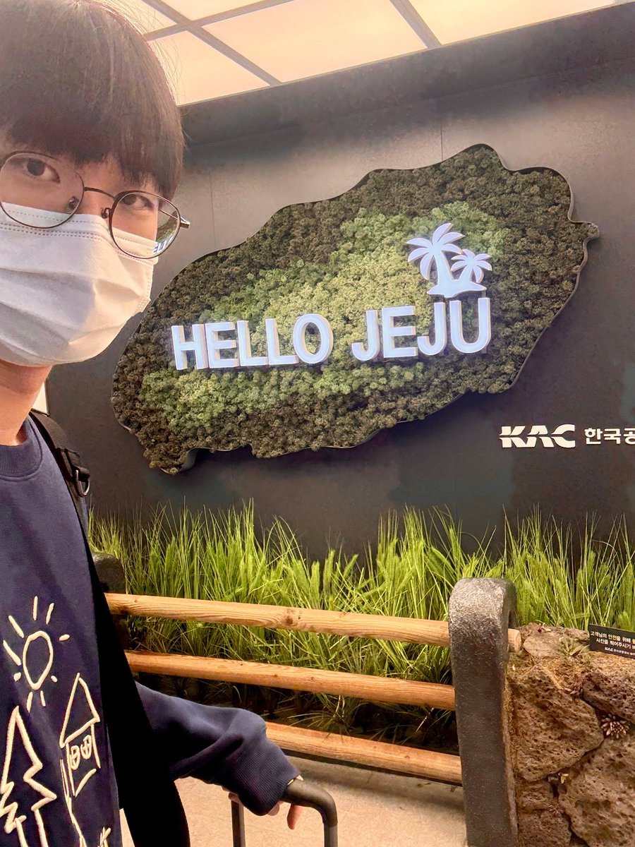 ppparan22's tweet photo. 즐거운 여행하구 와라잉😎 https://t.co/84gK0KZNBE