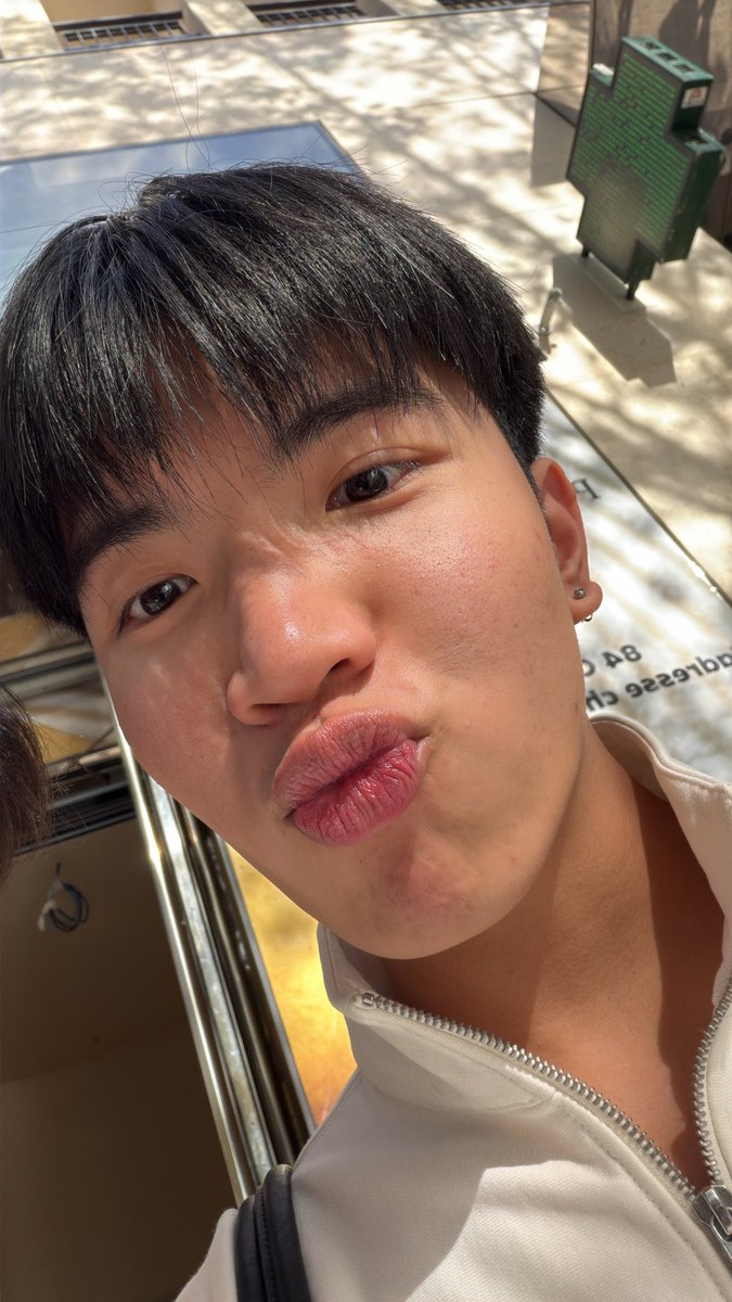 aliazhl's tweet photo. พน.ใครมาคีนให้จุ้บ https://t.co/uKZd9BP8Tj