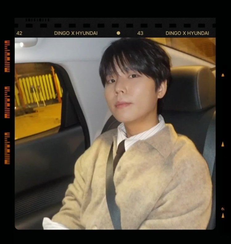 bada75513688's tweet photo. 분위기 장난아님 눈빛뭐야🫠 https://t.co/KrYIKHz2DQ