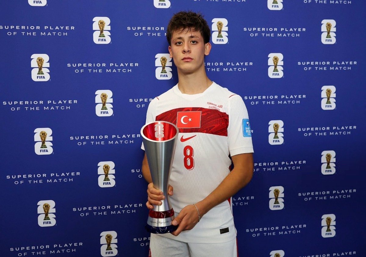 Trenddoxx's tweet photo. 🇹🇷 Arda Güler: “I don’t feel there’s any pressure I can’t handle.

I know my talent, and I have the trust of our people, my teammates and my big brothers.

And I trust them just as much. https://t.co/2ux0rupRa8