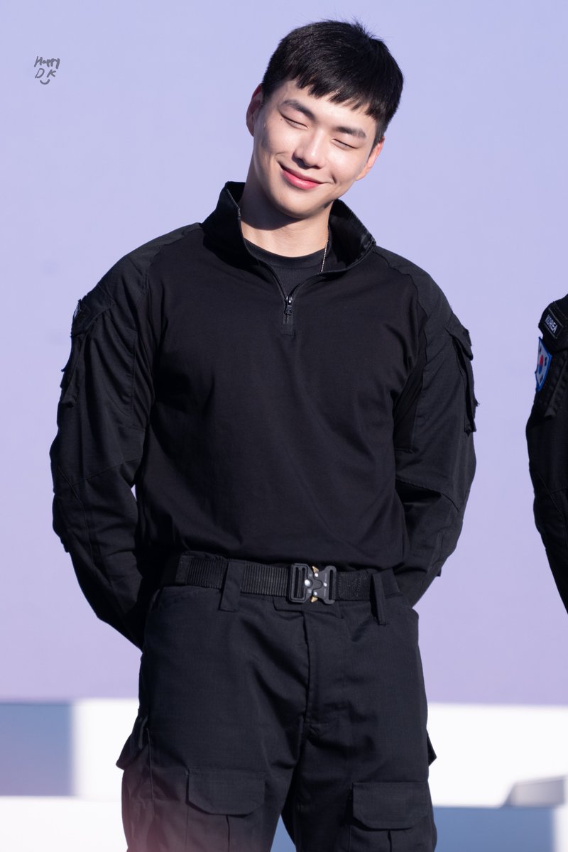HappyDaniel1210's tweet photo. 261002 2026 지상군 페스티벌 DAY 1 Preview

 >_<

#강다니엘 #KANGDANIEL
#姜丹尼尔 #カンダニエル #คังแดเนียล https://t.co/V5eldG3zXh