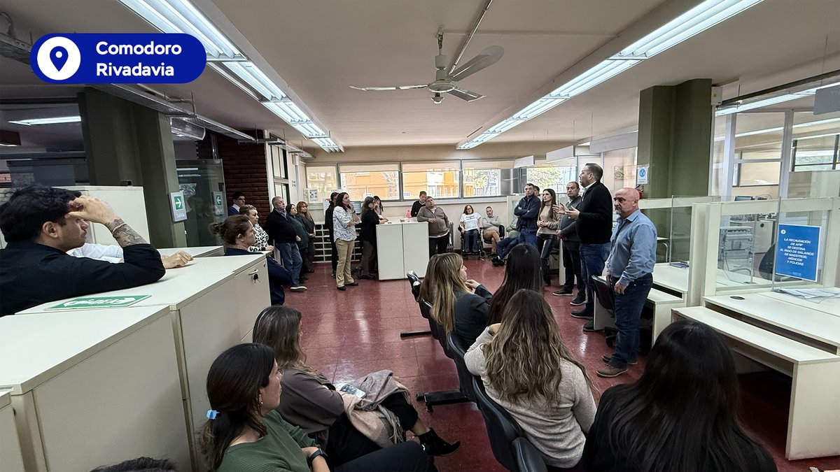 AefipM's tweet photo. La Mesa Directiva viajó a Comodoro Rivadavia para escuchar y conversar con los trabajadores y trabajadoras. https://t.co/nYZFujyOrY