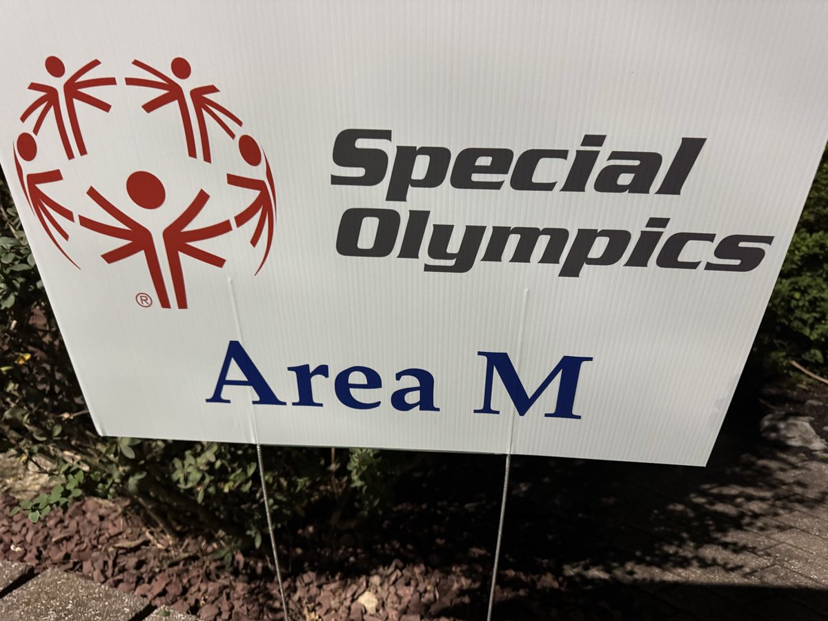 RepDelozier's tweet photo. Water golf on city island was a great spot this week to raise money for Special Olympics Area M!  Yellow Breeches Rotary hosted the annual event to help out Area M.  Beautiful night to mini golf, thx to all who sponsored and played for a good cause! @SOPennsylvania https://t.co/OrLELznPQ5