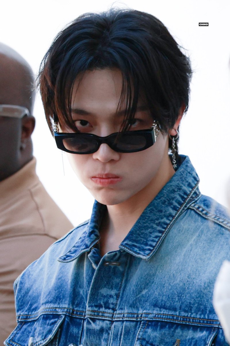 whereisneru's tweet photo. 🕶️ https://t.co/Ywi6u8f6WI