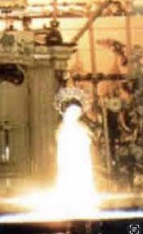 FightForMary's tweet photo. 🌹 HER MAJESTY THE QUEEN 🌹

This is one of the few color photos of an apparition of the Blessed Virgin Mary. It was taken on September 3, 1989, in a church in Hungary when an art restorer asked someone to take a photo of him on the scaffolding while he was working on a painting behind the altar.   When he turned around, he saw with his own eyes a holy figure that looked like the Virgin Mary holding a small child in her arms. However, the photographer saw nothing. Fortunately, the miracle was indeed immortalized in the photo he took.  

What a beautiful crown! 👑 

Ave Maria!