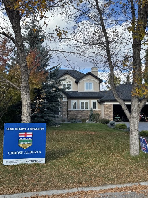 CoryBMorgan's tweet photo. For allegedly being a bunch of poorly educated hillbillies, many Alberta independence supporters sure have nice homes. https://t.co/33uYXYUUUu