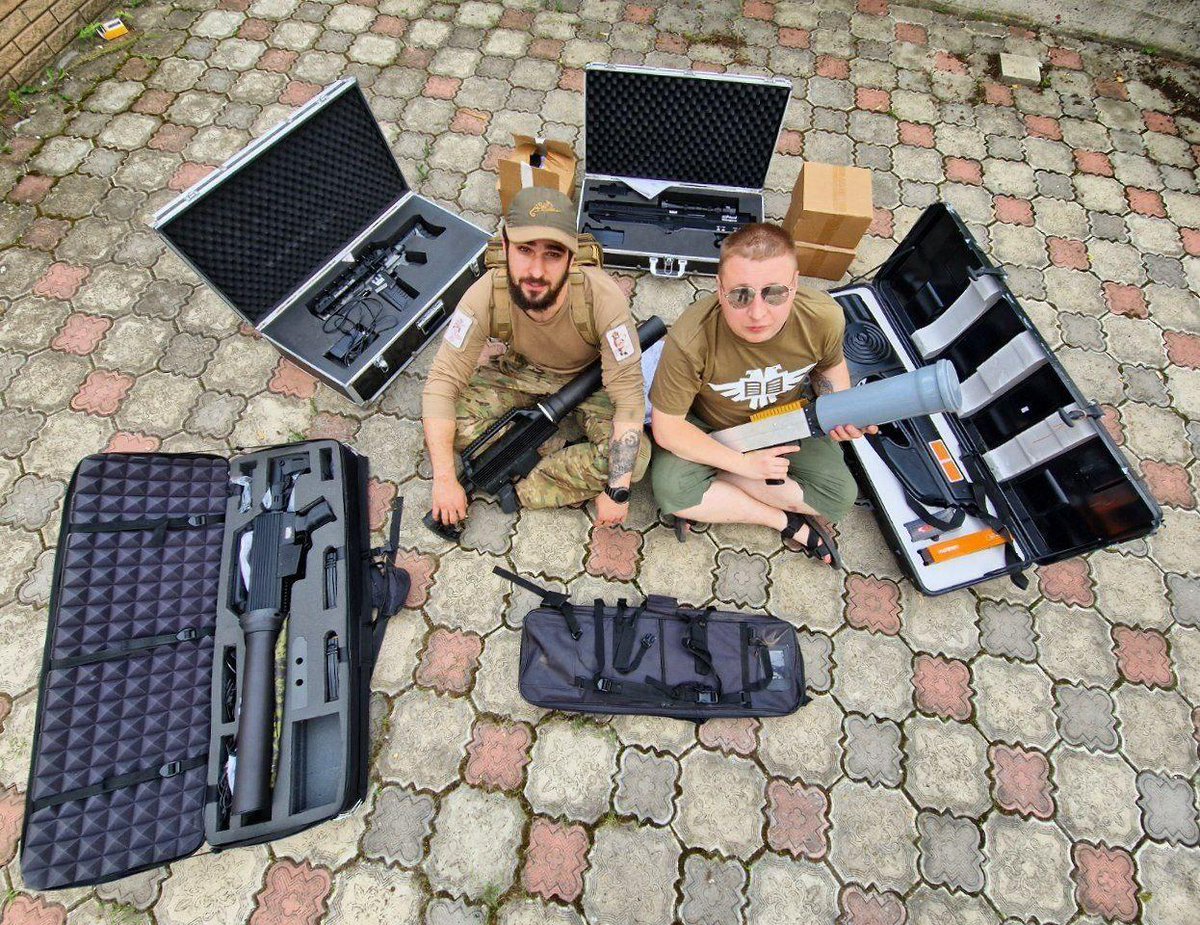 666_mancer's tweet photo. Выросший в Севастополе этнический талыш Керимов Руслан Рагиб Оглы 1996 г.р. по кличке "Кокс" из Пятигорска романтично влез в не свою войну и 09/07/25 при мутных обстоятельствах отправился в другой, возможно, лучший мир
https://t.co/5dZIJSU15X https://t.co/vRelwhRET2 #груз200 #роа https://t.co/JOExHzf7LO