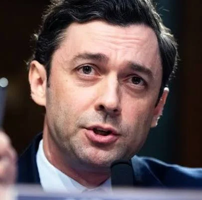 doni999's tweet photo. @TonerousHyus @EthWindward @BasedDavePA My only response would be if AA turnout is down in GA as well in November, I can only imagine how much more it would drop in a runoff featuring this guy only https://t.co/oKrrY8C5EC