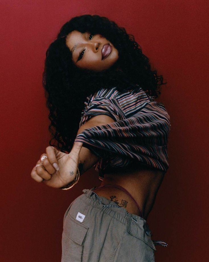 szaonstats's tweet photo. Billboard ranks “See You In My Dreams” with SZA as the best song from Victoria Monét’s “Frequency Of Love”. https://t.co/vI3HauxVi5