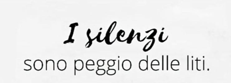 Sara2409558447's tweet photo. Senza una parola #nonSonoNiente.
#UnTemaAlGiorno https://t.co/yzKWeM6aZv