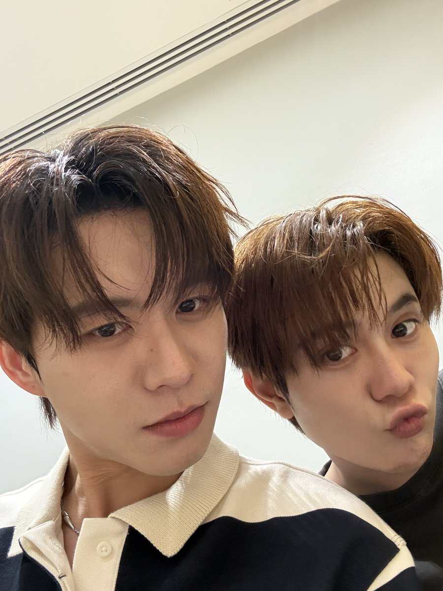bbverpj's tweet photo. ขอบคุณทุกคนที่มาหากันน้าา วันนี้สนุกมากขอบคุณ��ิวตี้บุฟเฟ่ด้วยที่ชวนพวกเรามาวันนี้นะค้าบ ดูแลสุขภาพกันด้วยนะค้าบ เลิฟฟฟ 
BEAUTYBUFFET WITH BVTL
#BeautyBuffetXBeverTonliew https://t.co/S6xT4YOyPs