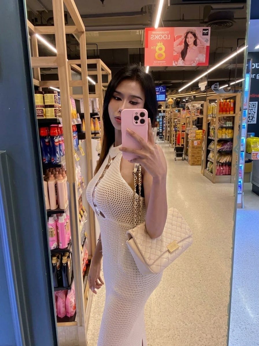 Nicha_mee999's tweet photo. ว่างค่ะ ภูเก็ต
#ภูเก็ต
#ป่าตอง
#กะทู้
#รับงาน
#นาคา
#ในเมือง https://t.co/4a8f9Q1xWe