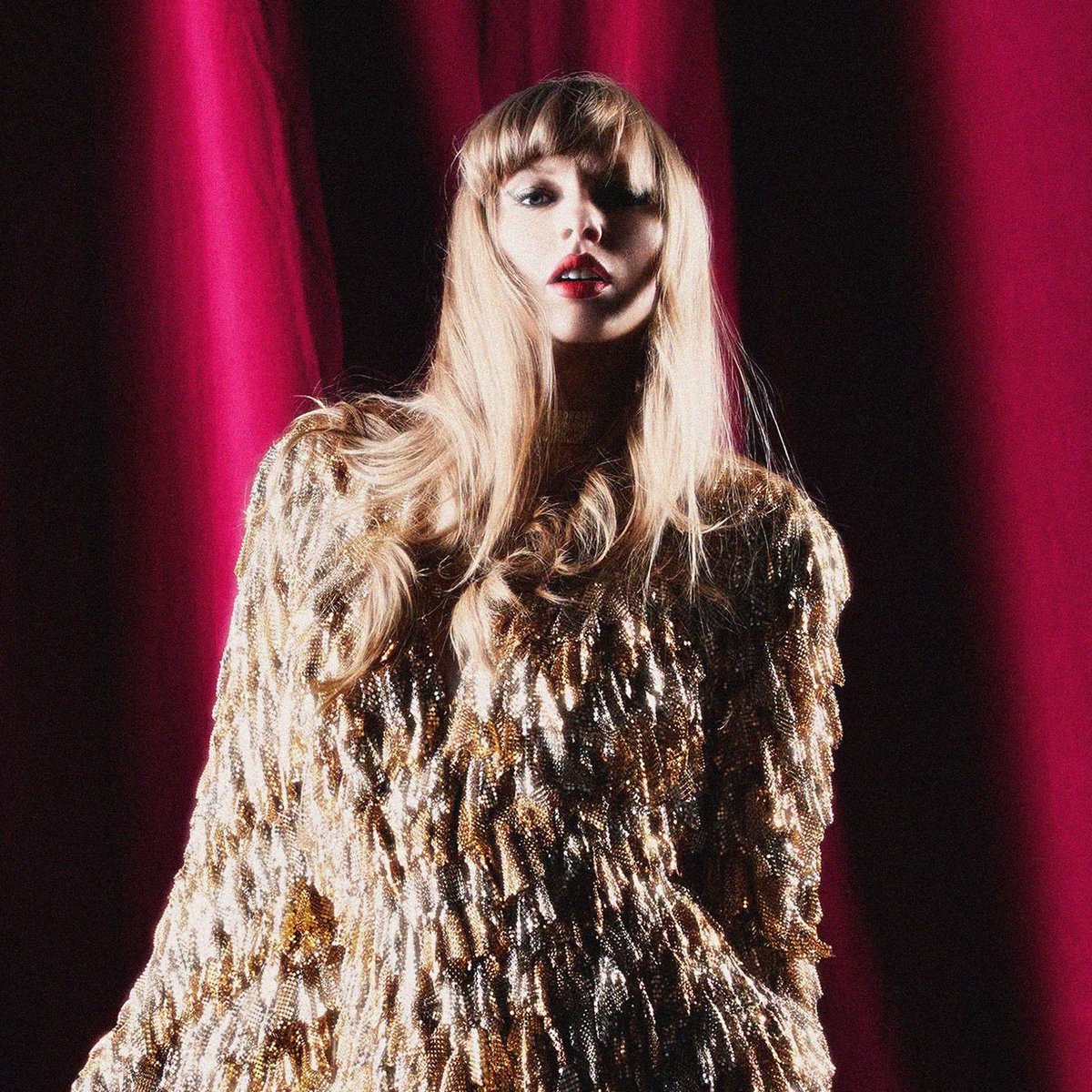 TChartSwift's tweet photo. “The Encore” is predicted to be #1 on Billboard 200 with 172,000 units sold in @NoraMusic predictions. Significant increase since the initial forecast without any new edition. https://t.co/LJVjCGcjDR