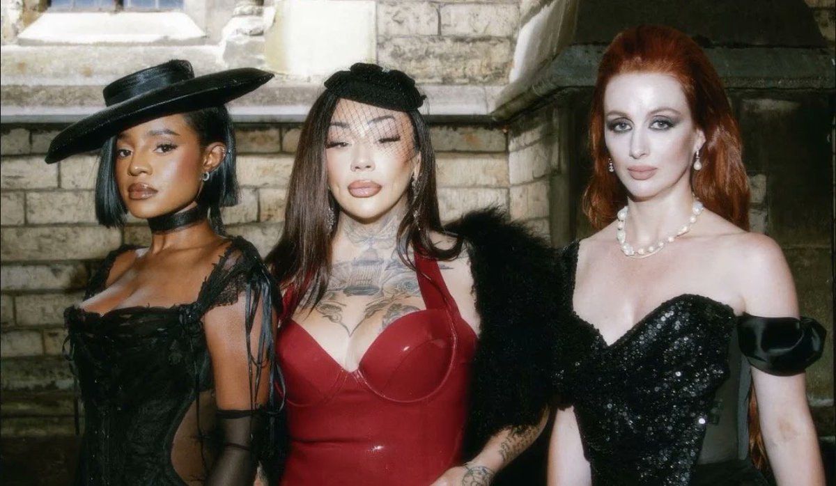 SugababesCharts's tweet photo. After a week, #Ghost  had been streamed 341,414 times, making it the 81st most-streamed Sugababes song on Spotify https://t.co/35c2vZX9KH