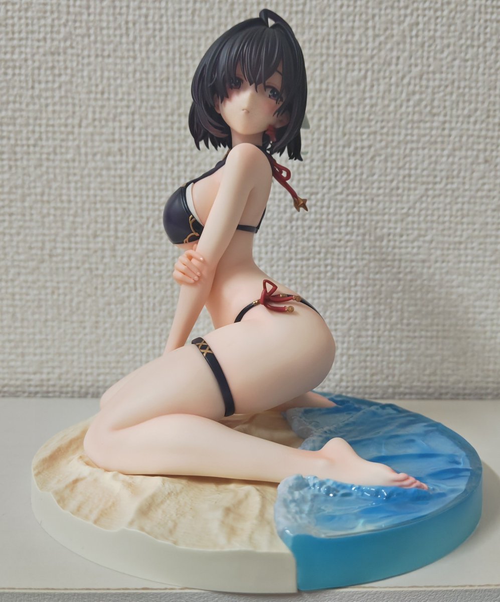 FL03028919's tweet photo. 待ちわびた水着ユミアちゃんフィギュア、ついに届きました🫡
まずはあの角度から
そして、タペストリーではお目にかかれなかった正面...
これは...ユッッッッ！！🫣 https://t.co/UaievfdJMw