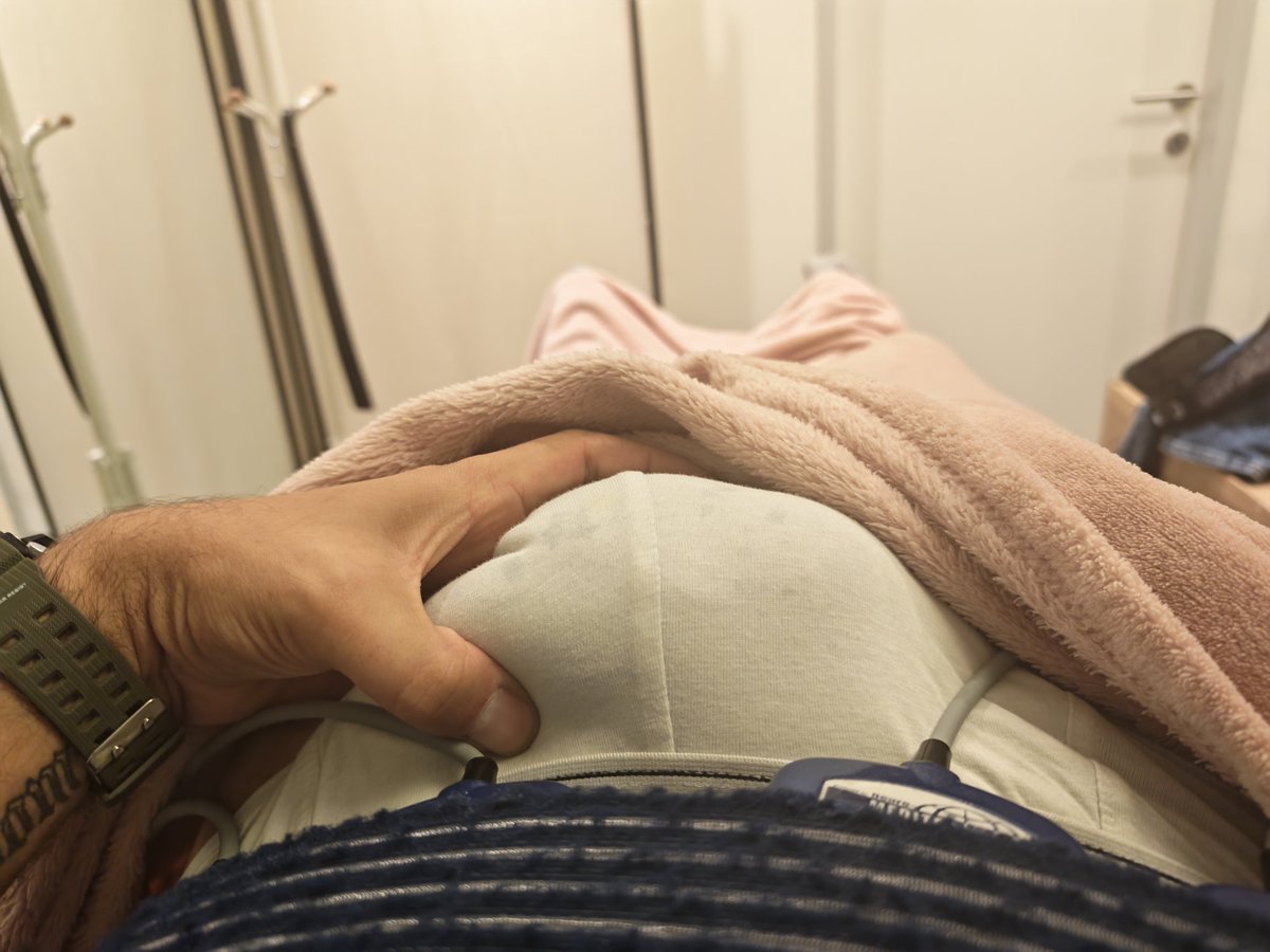 RomanConqxxx's tweet photo. Meine volle Unterhose .
Bin heute wieder voll geil. Ich bin immer sehr geil .
Meine große keule
Bin ne dauergeile bullSex sau.
#bigbulge #gaybulge #gayhorny #Sexaddictgay #dauergeilgay #Fickgay #fuckmaster #machofucker #alphagay #bwc #machogay #fickhengst #bulge https://t.co/1POaeuaRLH