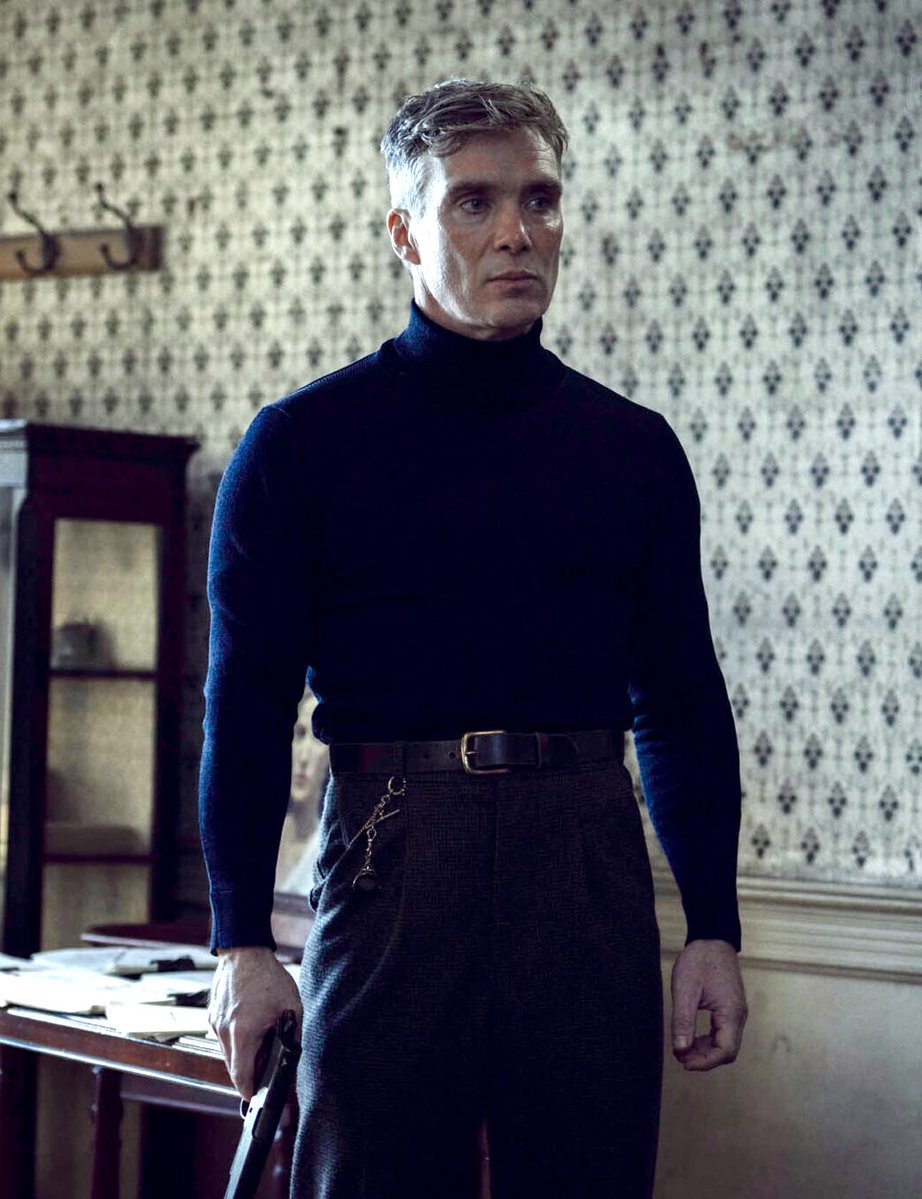 cillianys's tweet photo. he looks amazing. https://t.co/DkhLXVbwEq
