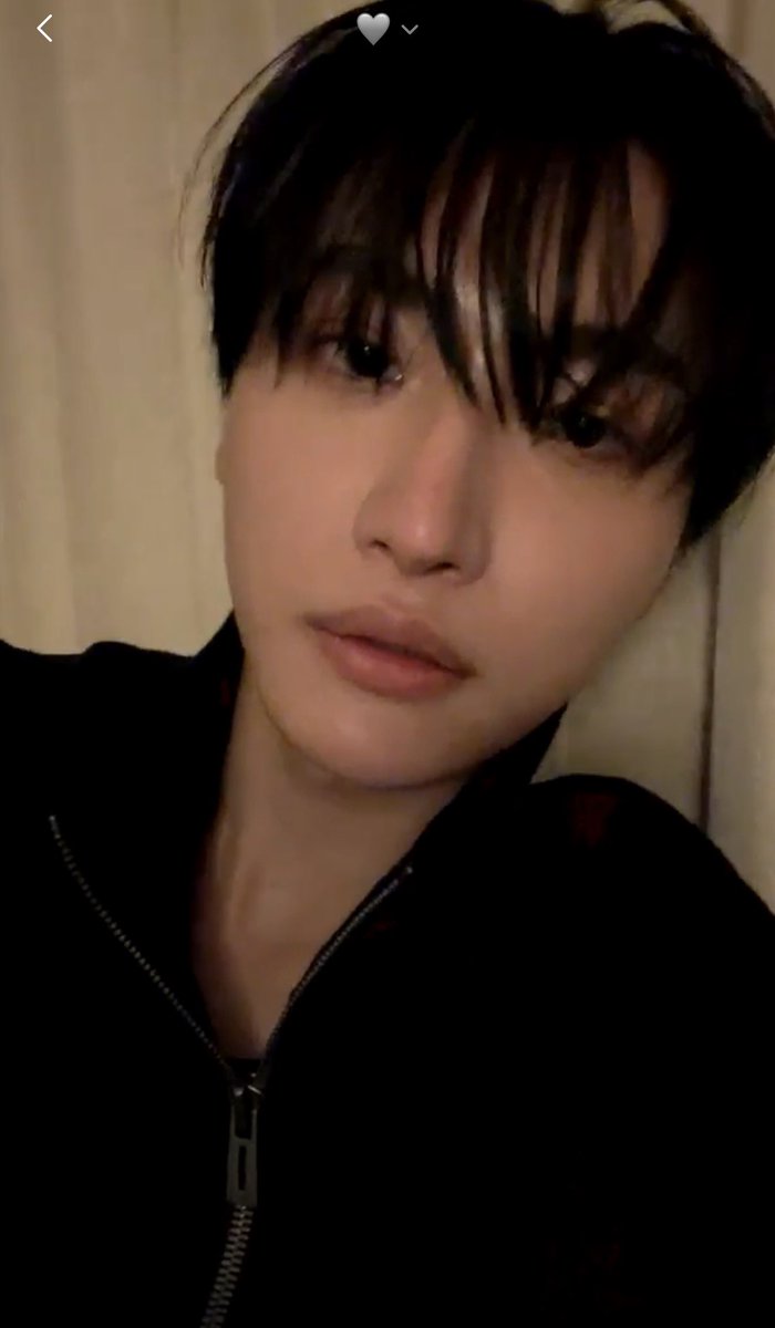 pshsource's tweet photo. seonghwa is currently live on toktoq 🩶 https://t.co/XgmgneVQOI