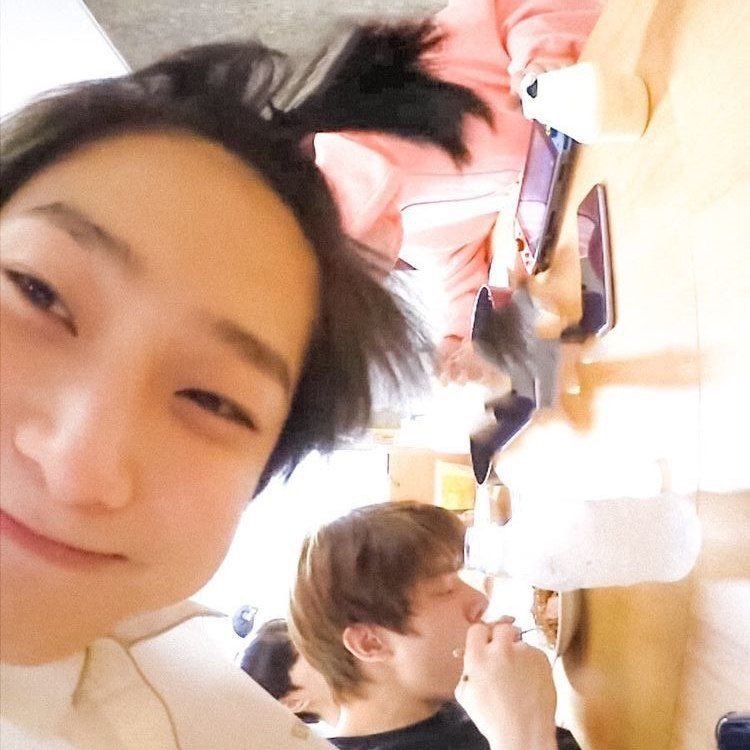 gyuh_e's tweet photo. 어떻게 다 같은사람 https://t.co/4sHngCwCQF